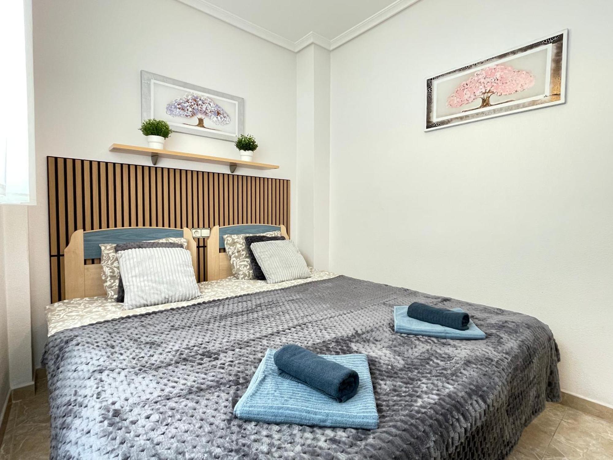 Superior La Playa! 3 Bedrooms! 2 Baths! Air Condition! Side Sea View! Torrevieja Zewnętrze zdjęcie