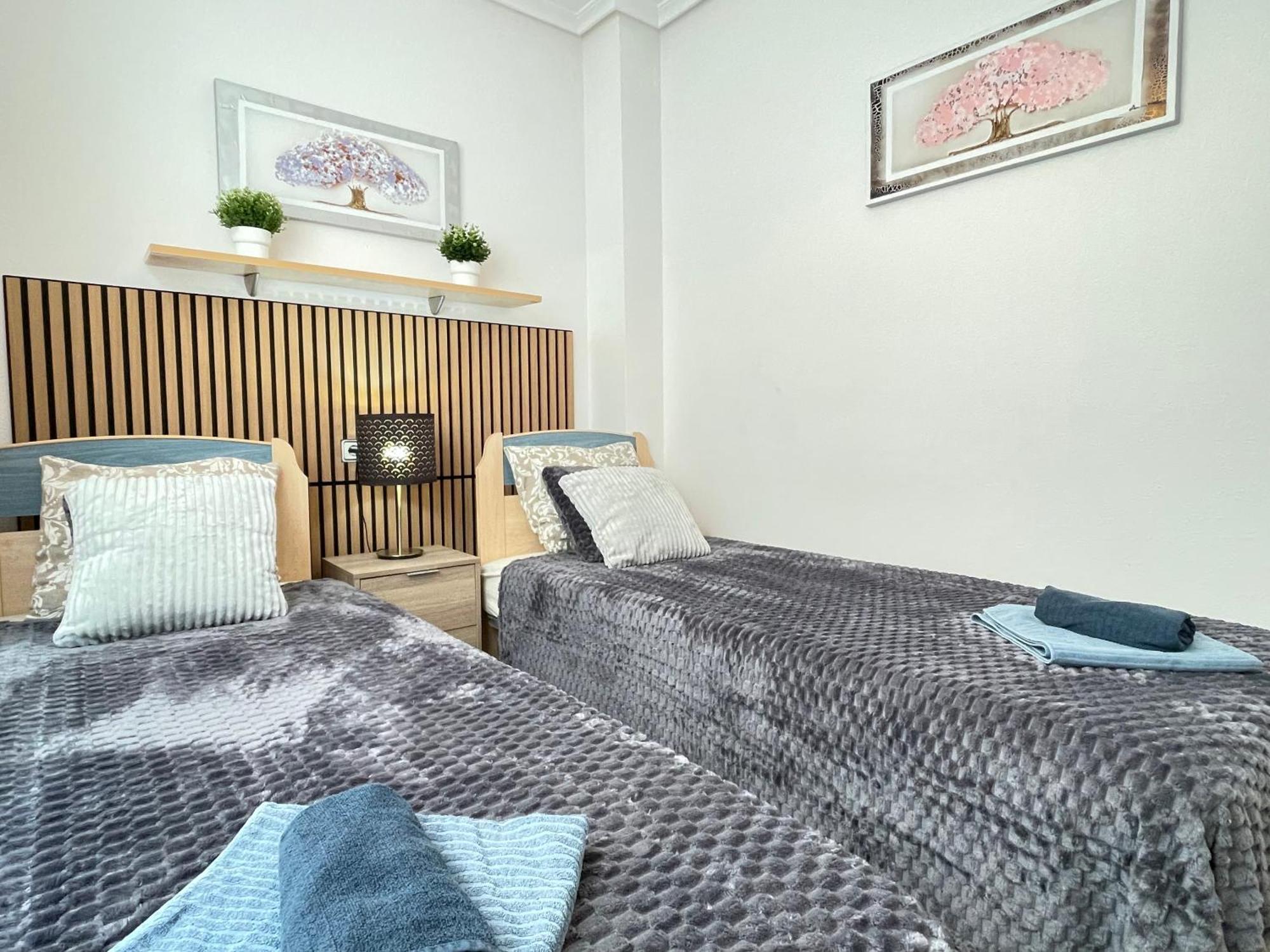 Superior La Playa! 3 Bedrooms! 2 Baths! Air Condition! Side Sea View! Torrevieja Zewnętrze zdjęcie